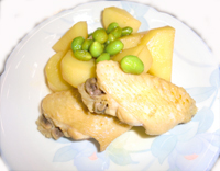 鶏肉とジャガ芋の黒酢煮込みの調理例